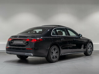 2025 Mercedes-Benz E-Класс Long 260 L VI (W214, S214), чёрный, 9790000 рублей, вид 5