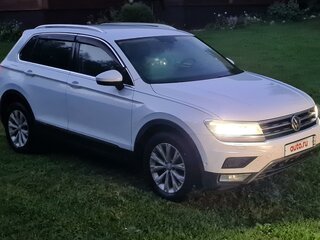 2016 Volkswagen Tiguan II, белый, 2100000 рублей, вид 3