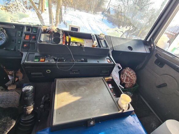 1990 Volvo F-Series, белый, 1150000 рублей - вид 24