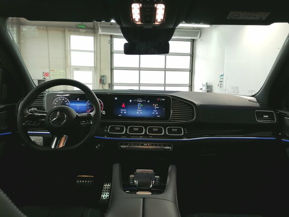 2025 Mercedes-Benz GLS 450 II (X167) Рестайлинг, чёрный, 22454000 рублей - вид 15