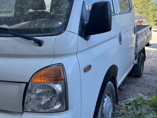 2011 Hyundai Porter II, белый, 1400000 рублей, вид 2