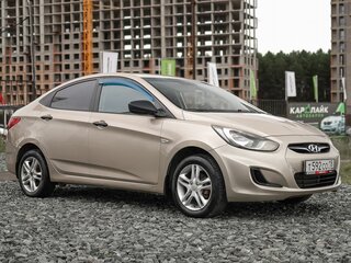 2012 Hyundai Solaris I, бежевый, 729000 рублей, вид 4