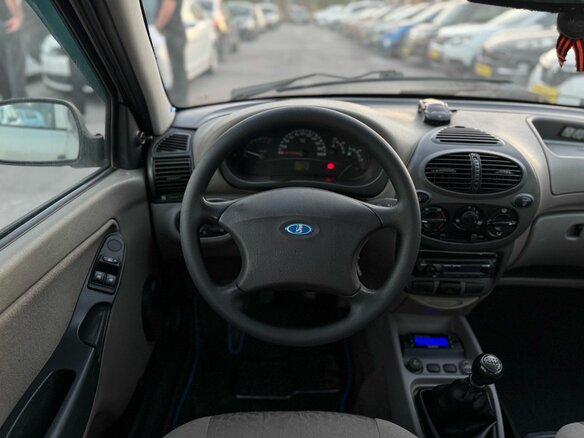 2009 Lada (ВАЗ) Kalina I, жёлтый - вид 19