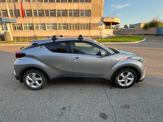 2018 Toyota C-HR I, серебристый, 1850000 рублей, вид 5