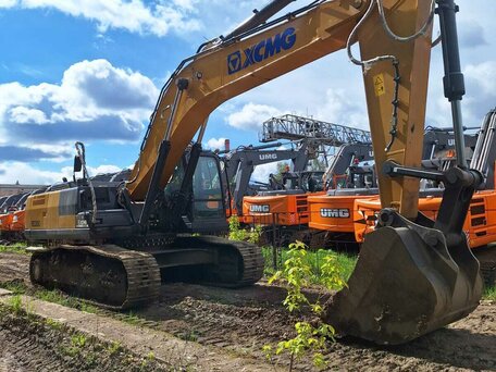 2023 XCMG XE335C, золотистый, 12000000 рублей, вид 3