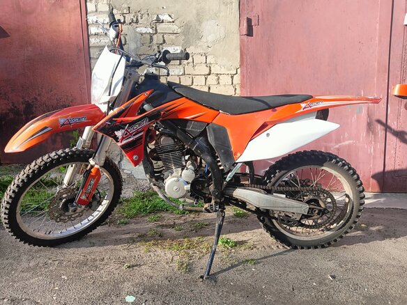 2014 BSE Z1, оранжевый, 110000 рублей