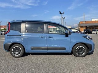 2023 Toyota Sienta III, голубой, 1380203 рублей, вид 3