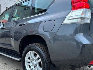 2010 Toyota Land Cruiser Prado 150 Series, серый, 3150000 рублей, вид 3