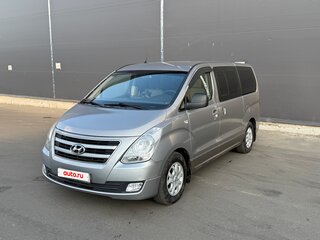 2013 Hyundai H-1 II, серебристый, 1999900 рублей, вид 2