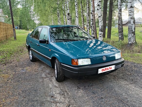 1990 Volkswagen Passat B3, зелёный, 110000 рублей - вид 7