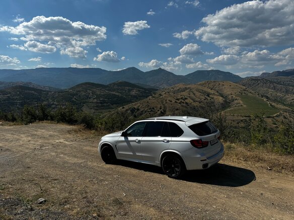 2018 BMW X5 30d III (F15), белый, 3600000 рублей - вид 3