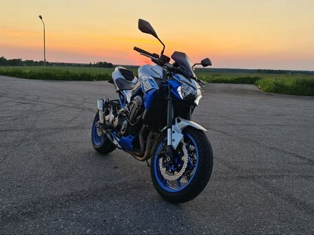 2020 Kawasaki Z 900, синий, 780000 рублей, вид 1