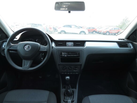 2015 Skoda Rapid I, белый - вид 9