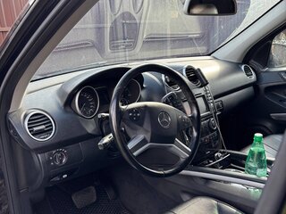 2011 Mercedes-Benz M-Класс 350 II (W164) Рестайлинг, чёрный, 1390000 рублей, вид 3