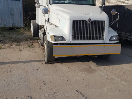 2003 International 9000 Series, белый, 1250000 рублей, вид 1