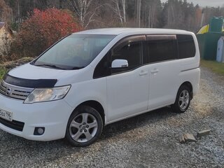2009 Nissan Serena III (C25), белый, 1000000 рублей, вид 2
