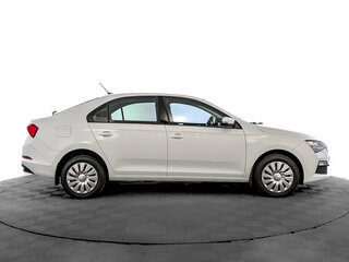 2022 Skoda Rapid II, белый, 1675000 рублей, вид 4