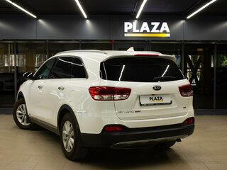2017 Kia Sorento III Prime, белый, 2029000 рублей, вид 3