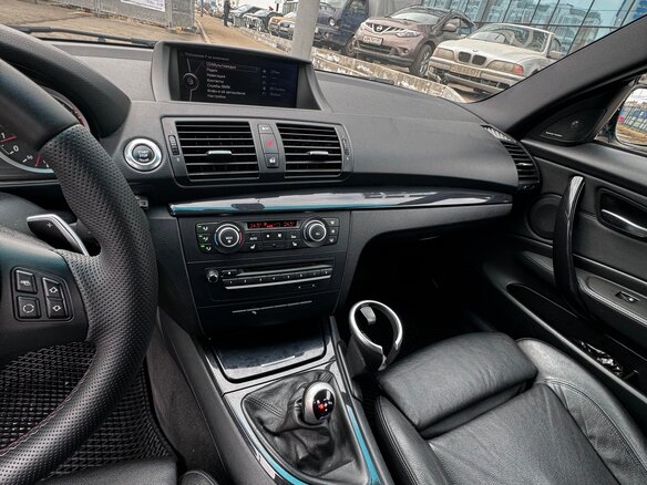 2011 BMW 1 серии 135i I (E82/E88) Рестайлинг 2, синий, 2200000 рублей - вид 13