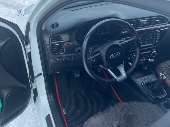 2020 Kia Rio IV, белый, 1280000 рублей - вид 12