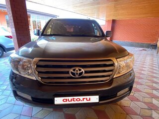 2010 Toyota Land Cruiser 200 Series, серый, 3200000 рублей, вид 4