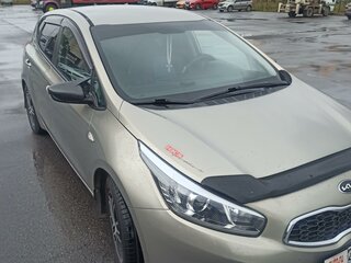 2013 Kia Ceed II, серебристый, 1300000 рублей, вид 2
