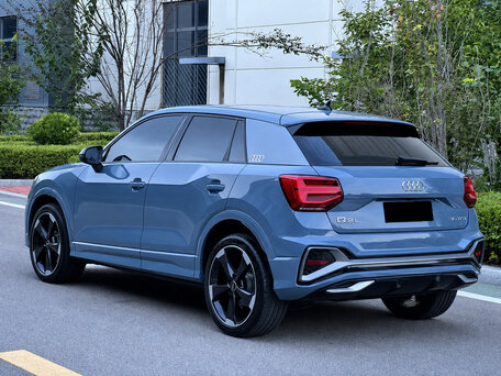 2022 Audi Q2 L 35 TFSI I Рестайлинг, синий, 1995000 рублей, вид 4