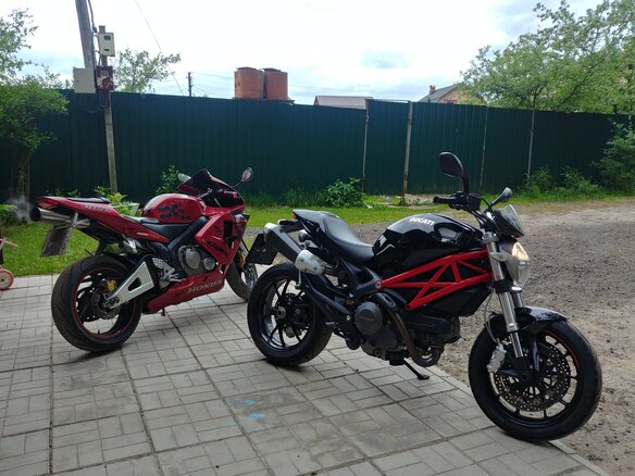 2012 Ducati Monster 796, чёрный - вид 1