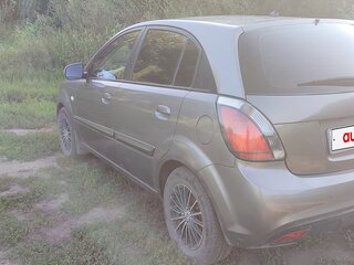 2011 Kia Rio II Рестайлинг, серебристый, 465000 рублей, вид 5