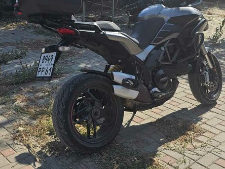 2013 Ducati Multistrada 1200, серебристый, 820000 рублей, вид 2