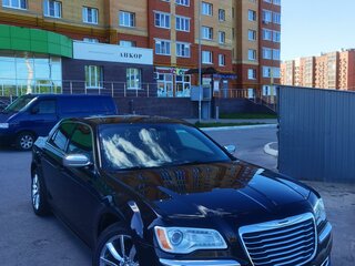 2014 Chrysler 300C II, чёрный, 1599000 рублей, вид 4