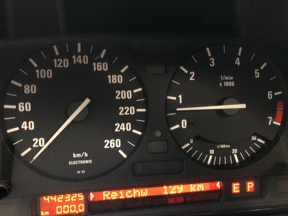 1994 BMW 5 серии 525i III (E34), синий - вид 11