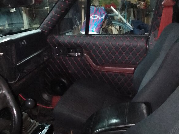 1985 Jeep Cherokee II (XJ), чёрный, 450000 рублей - вид 7