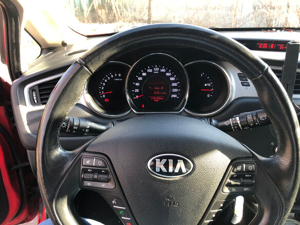 2015 Kia Ceed II, красный, 850000 рублей - вид 5