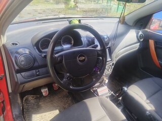 2008 Chevrolet Aveo I Рестайлинг, красный, 270000 рублей, вид 5