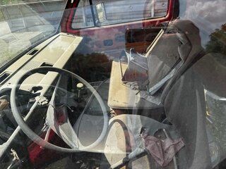 1981 Volkswagen Transporter 4-speed T3, красный, 190000 рублей, вид 3