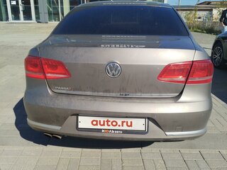 2011 Volkswagen Passat B7, серый, 1120000 рублей, вид 4