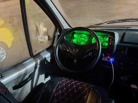 2002 ГАЗ Соболь (2217), серебристый, 350000 рублей, вид 5