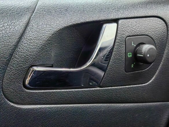 2008 Skoda Octavia II (A5), серебристый - вид 18