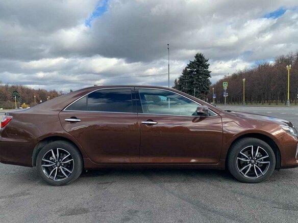 2017 Toyota Camry VII (XV50) Рестайлинг 2, коричневый - вид 6