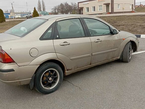 2004 Ford Focus I Рестайлинг, серый, 215000 рублей - вид 6