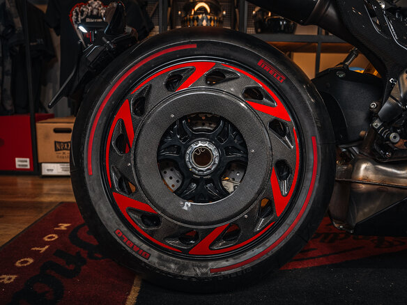 2024 MV Agusta Rush 1000, красный, 5390000 рублей - вид 20
