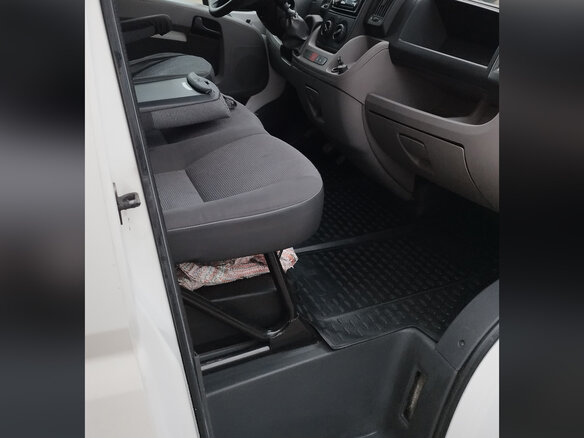 2009 Peugeot Boxer, белый, 600000 рублей - вид 9