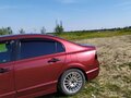 2010 Honda Civic VIII Рестайлинг, красный, 700000 рублей - вид 3