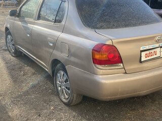 2002 Toyota Platz, серый, 450000 рублей, вид 4