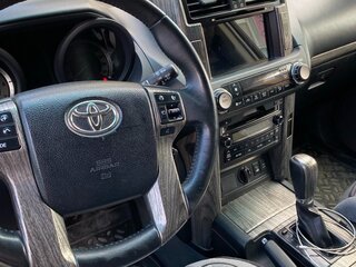 2010 Toyota Land Cruiser Prado 150 Series, серый, 2850000 рублей, вид 5