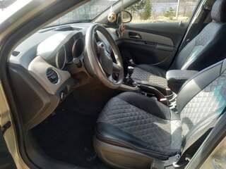 2010 Chevrolet Cruze I, бежевый, 480000 рублей, вид 5