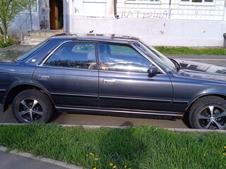 1991 Toyota Chaser IV (X80), серый, 650000 рублей, вид 3