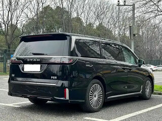 2025 Voyah Dream I, чёрный, 6300226 рублей, вид 4