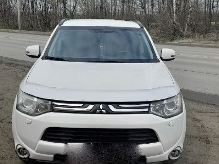 2013 Mitsubishi Outlander III, белый, 2100000 рублей - вид 6